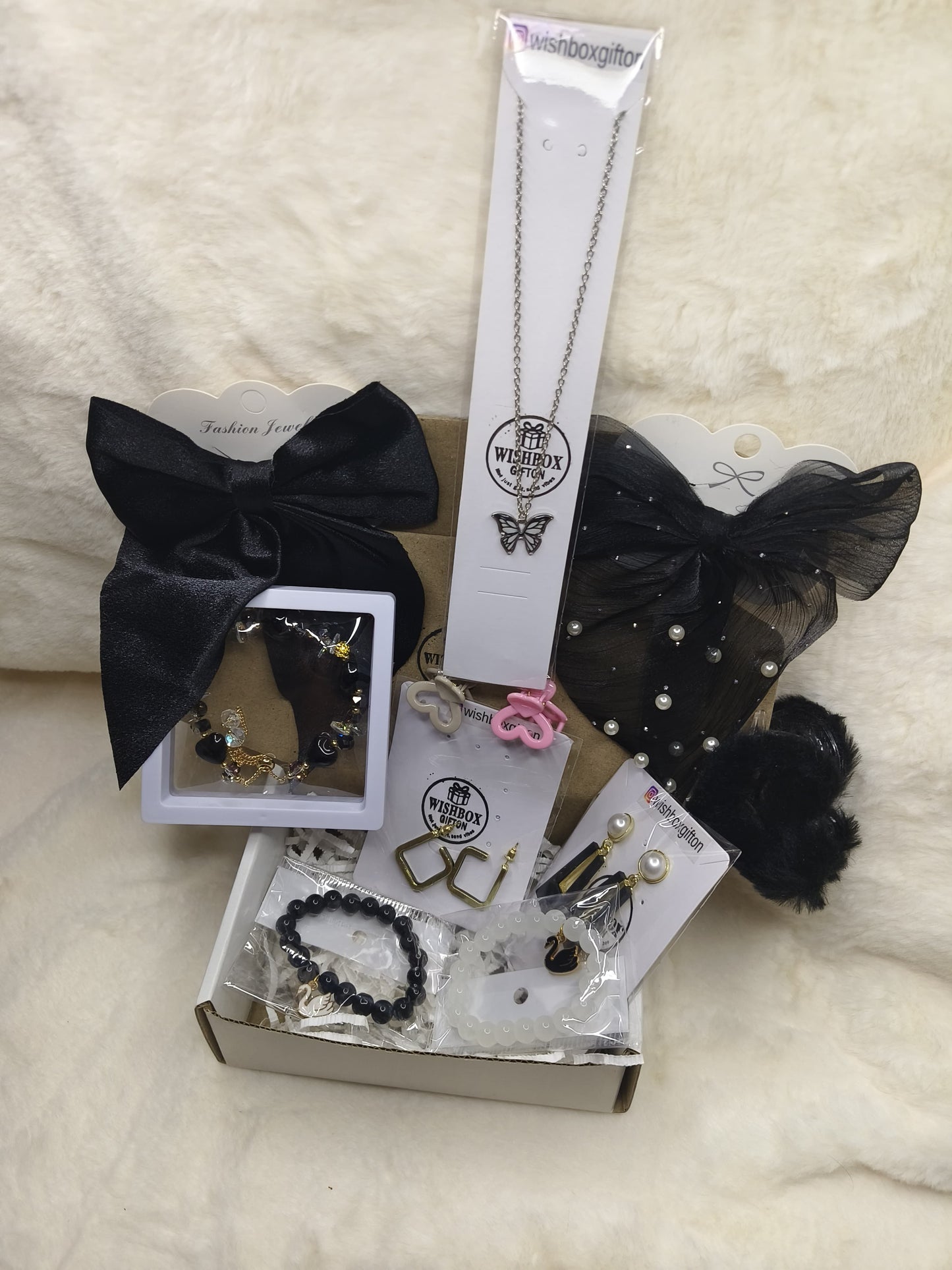 Special Hamper for Special Person HR0002