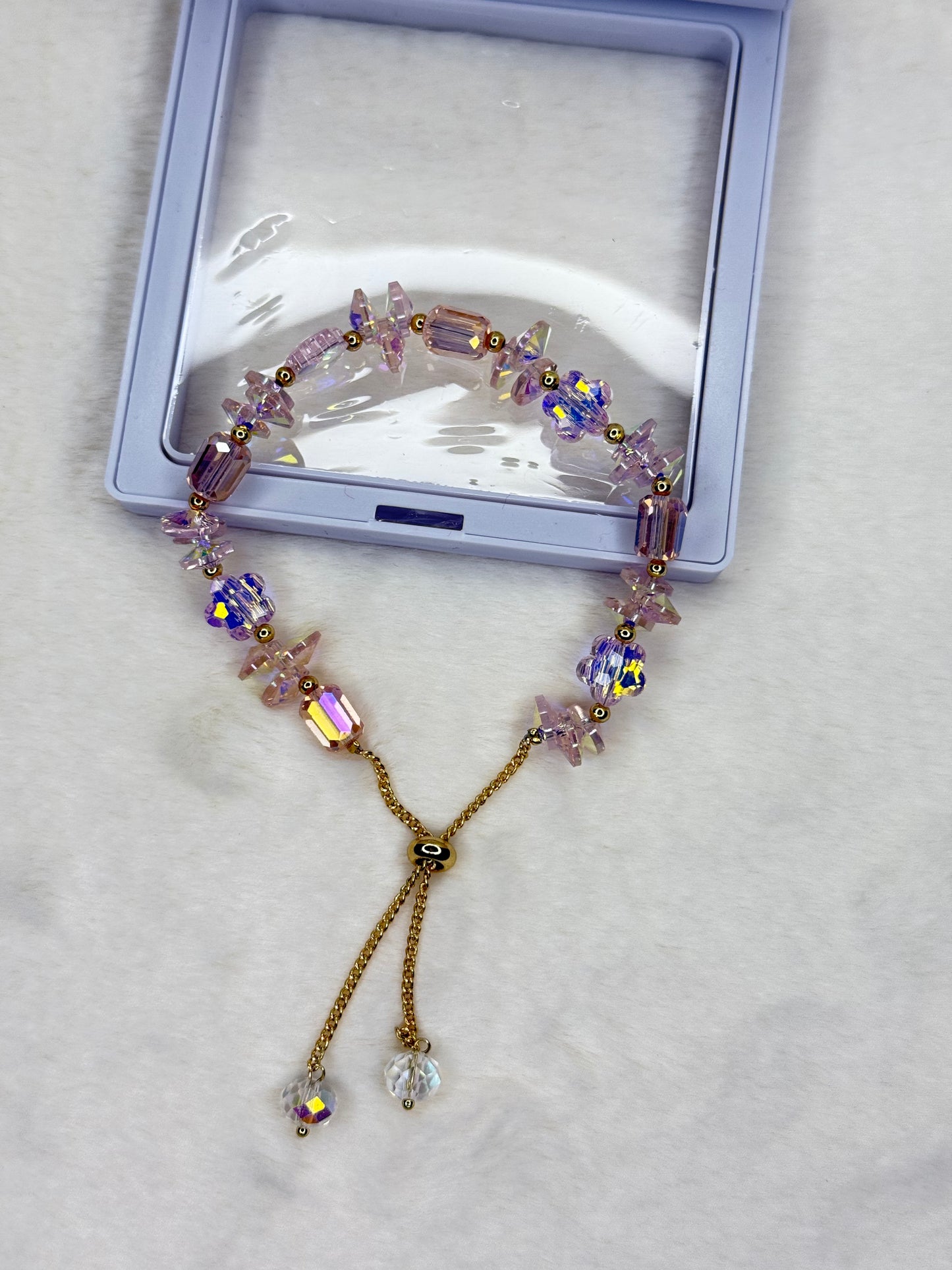 Adjustable Crystal Bracelet BR0007