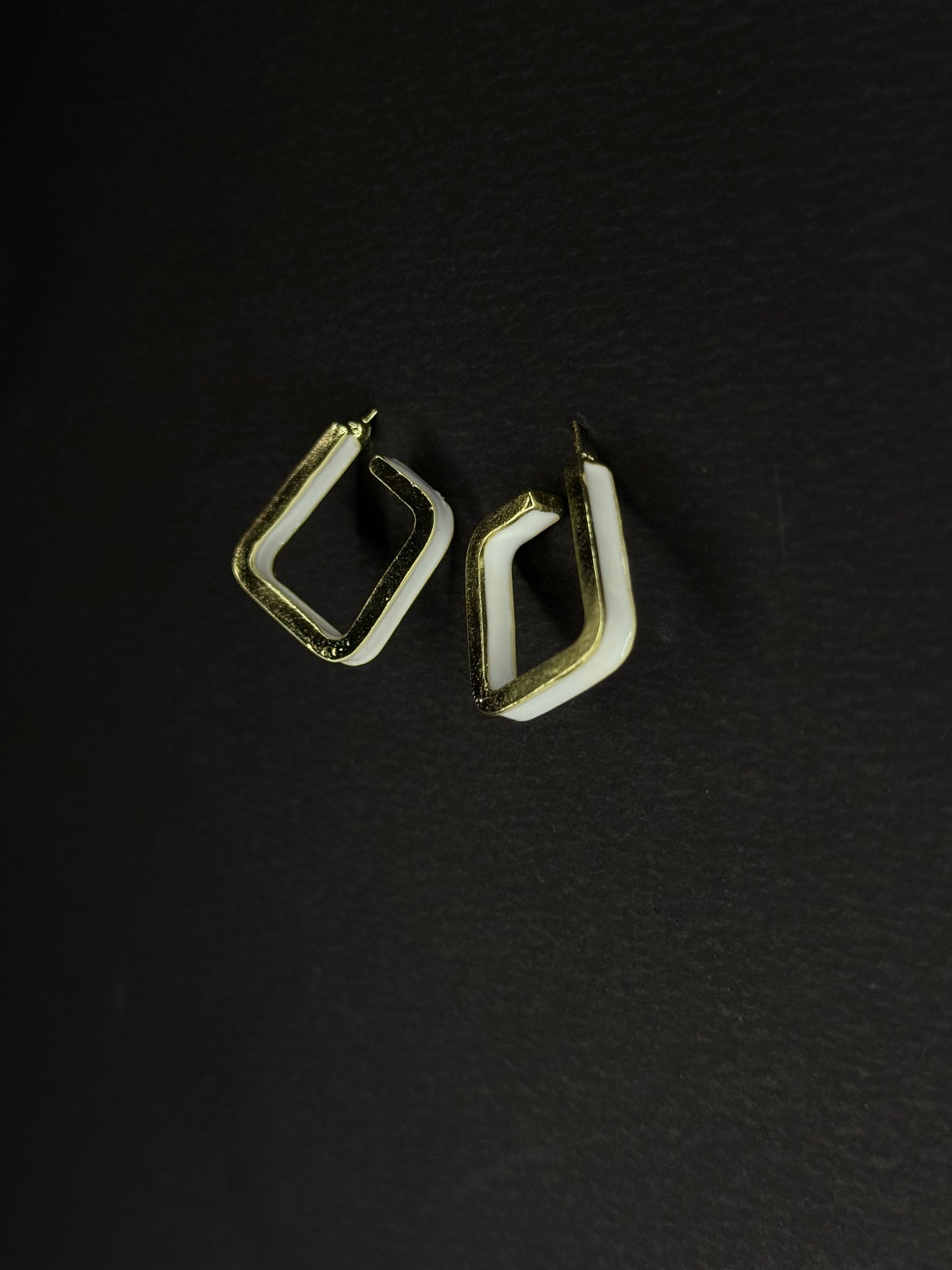 Geometric Hoop Earring KB0004