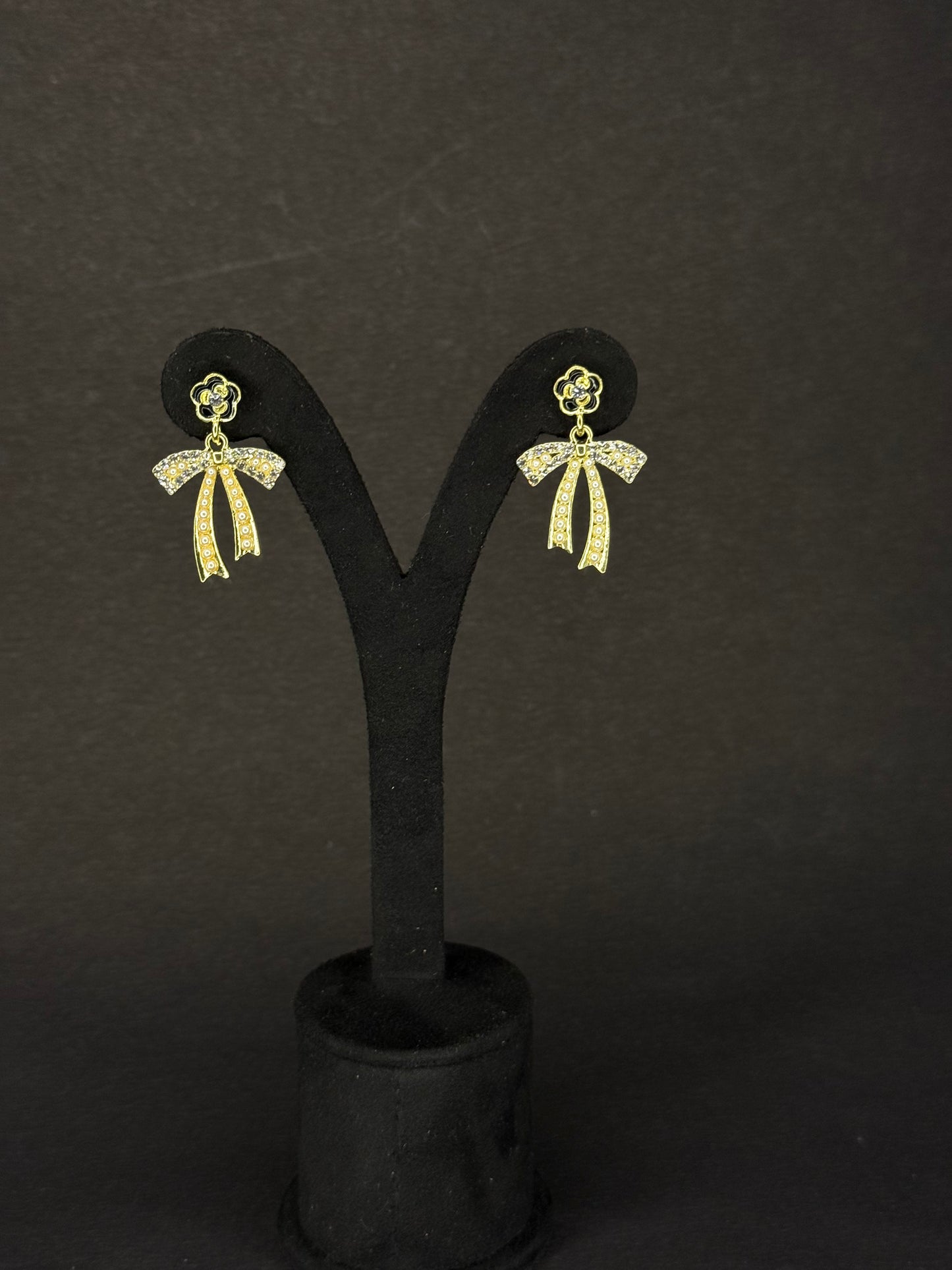 Diamond Bow Earring KB0011