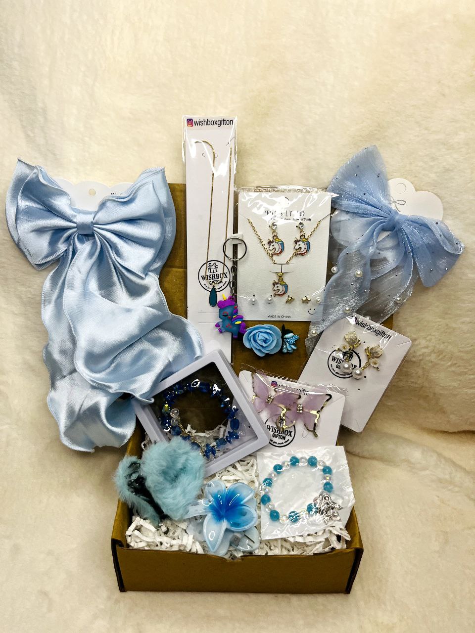 Special Hamper for Special Person HR0007
