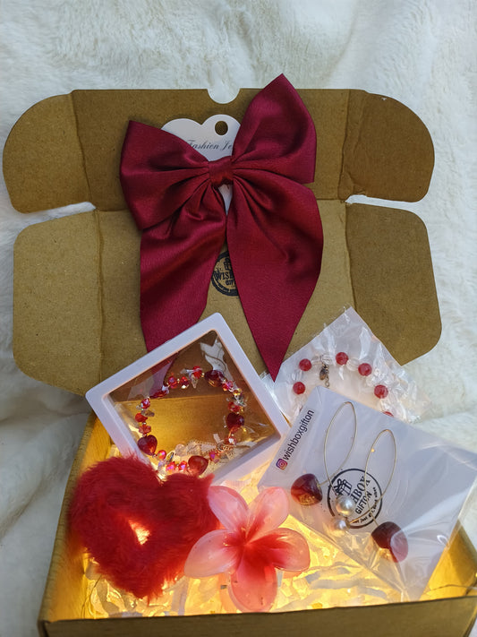 Special Hamper for Special Person HR0001