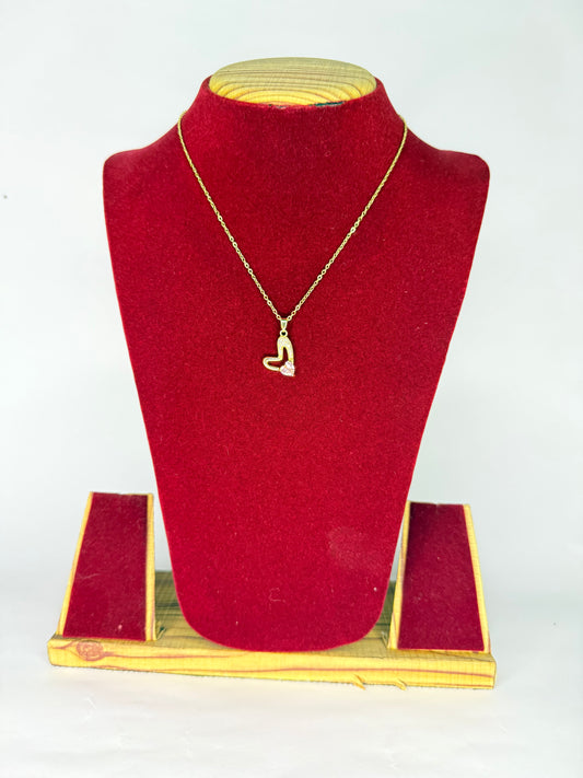Heart-Shaped Pendant with chain KM0028