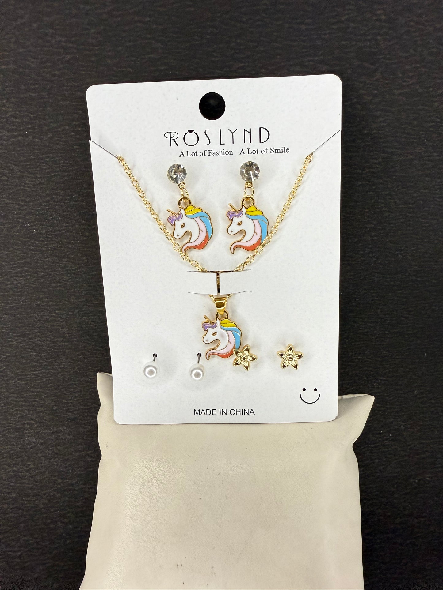 Chain Pendant and earring set KM0031