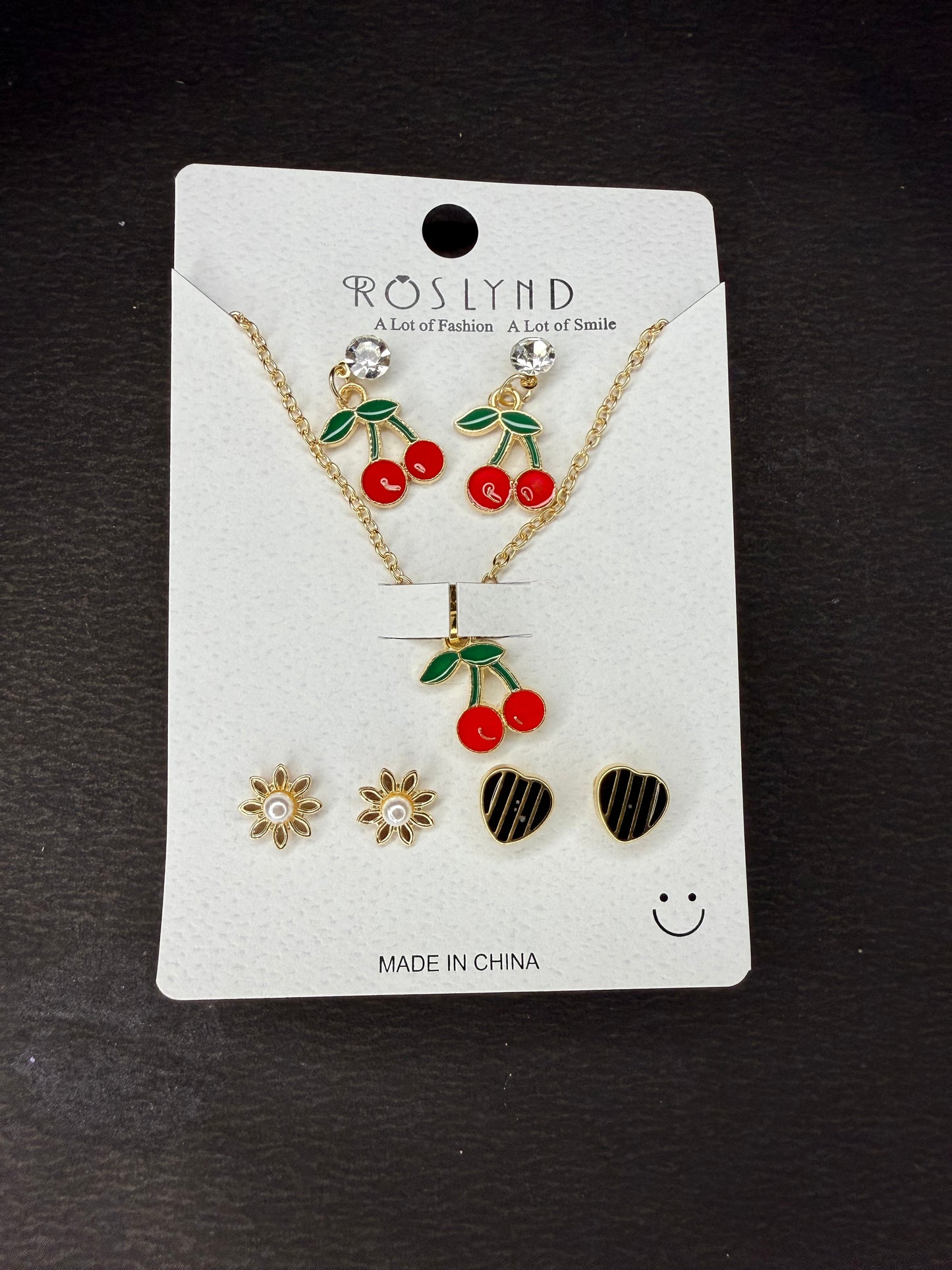 Chain Pendant and earring set KM0033
