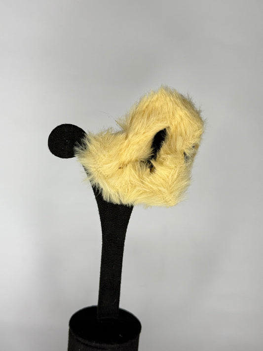 Fur Heart Claw Clip