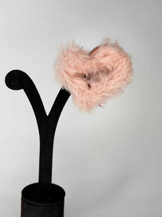 Fur Heart Claw Clip
