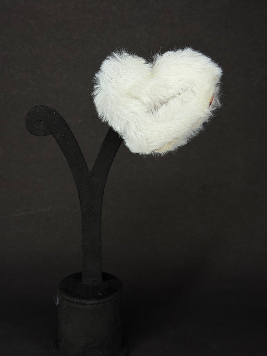Fur Heart Claw Clip