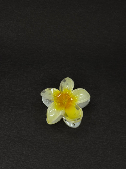 Flower Hair Clip (white & yellow)