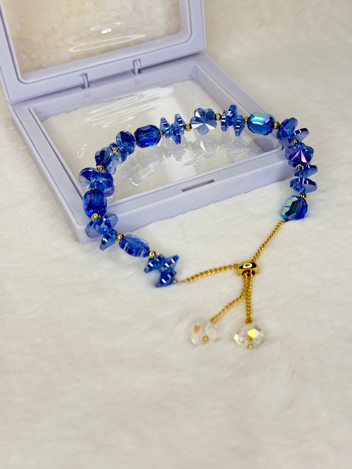 Adjustable Crystal Bracelet BR0003