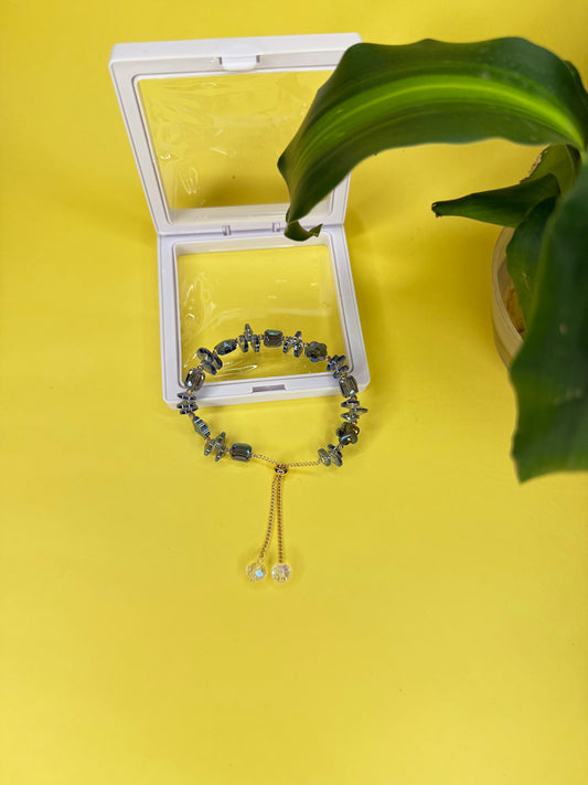 Adjustable Crystal Bracelet BR0006