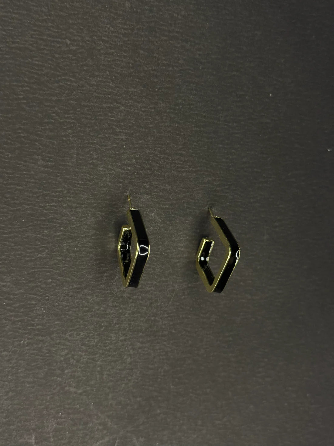 Geommetric Hoop Earring KB0004