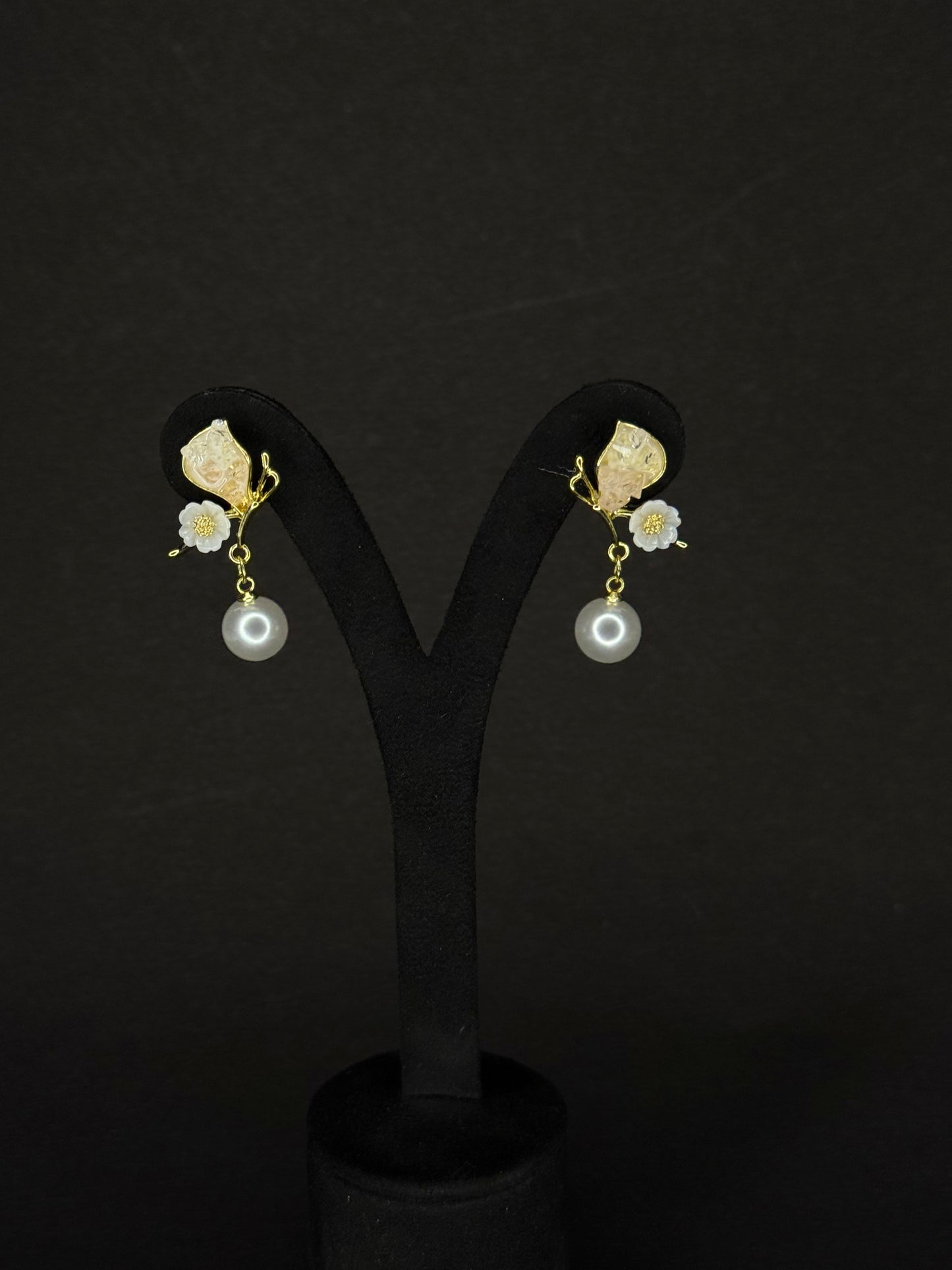 Pearl Blossom Drop Earring (orange) KB0012