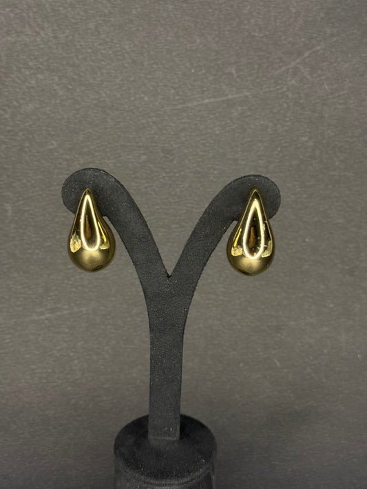 Luxury Teardrop Studs Earring kb0020