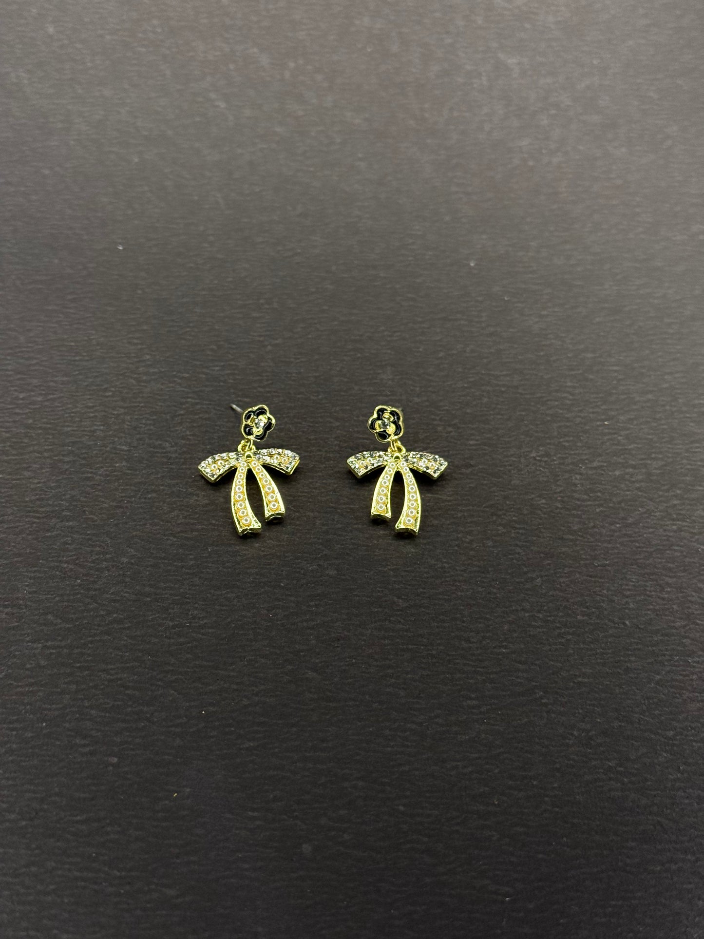 Diamond Bow Earring KB0011