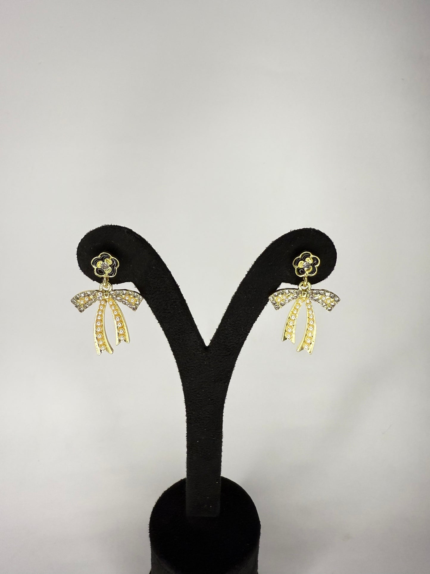 Diamond Bow Earring KB0011
