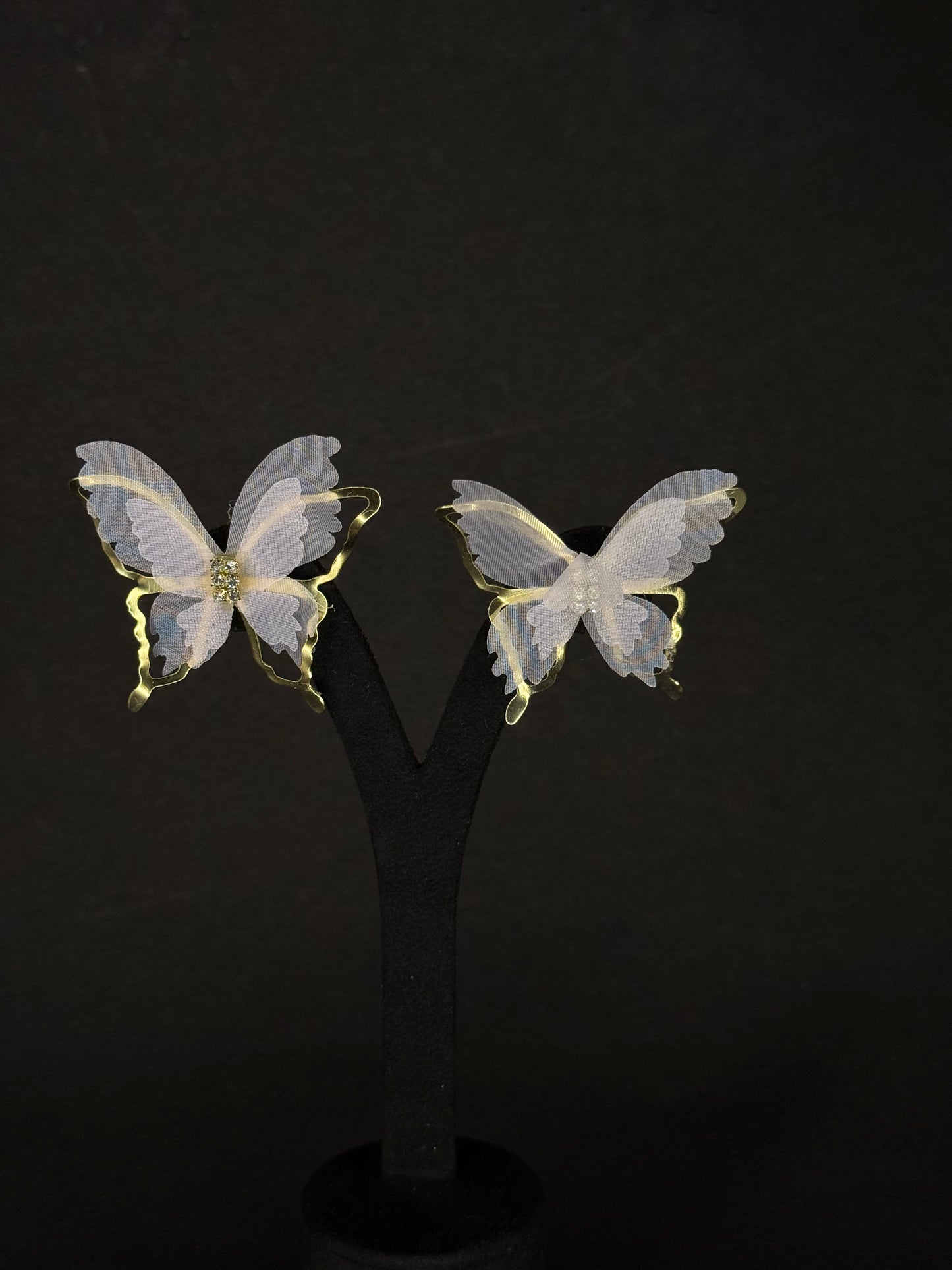 Butterfly Earring (light orange) KB0008